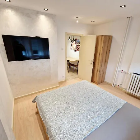 Apartmani Paku Βελιγράδι Εξωτερικό φωτογραφία